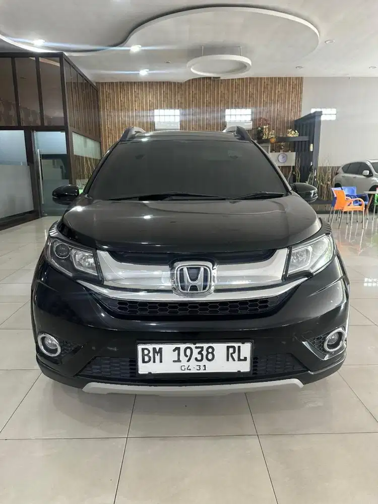 Honda BRV E 1.5 MT 2018 kondisi ok