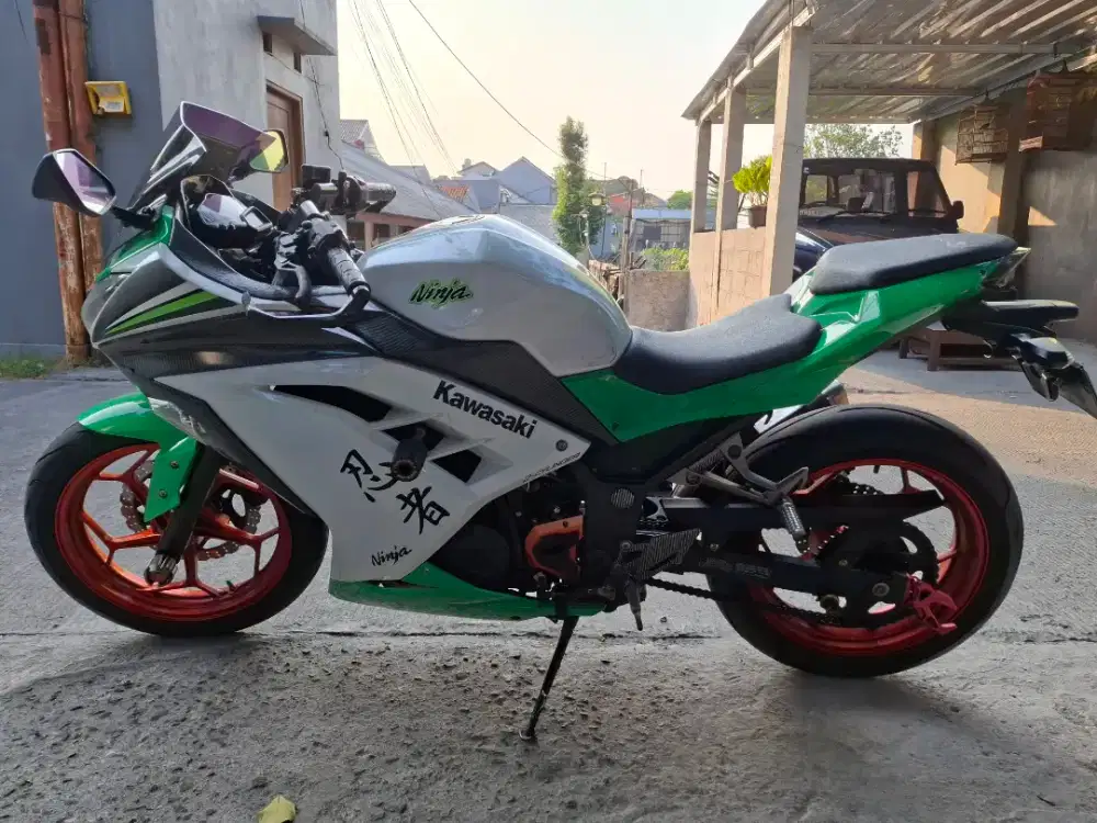Kawasaki ninja 250 fi 2 silinder