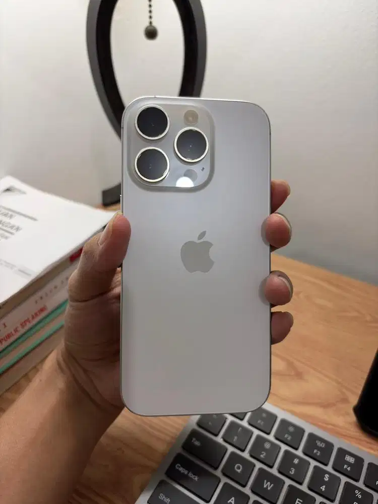 iPhone 16 Pro 256 GB ex Ibox White Titanium