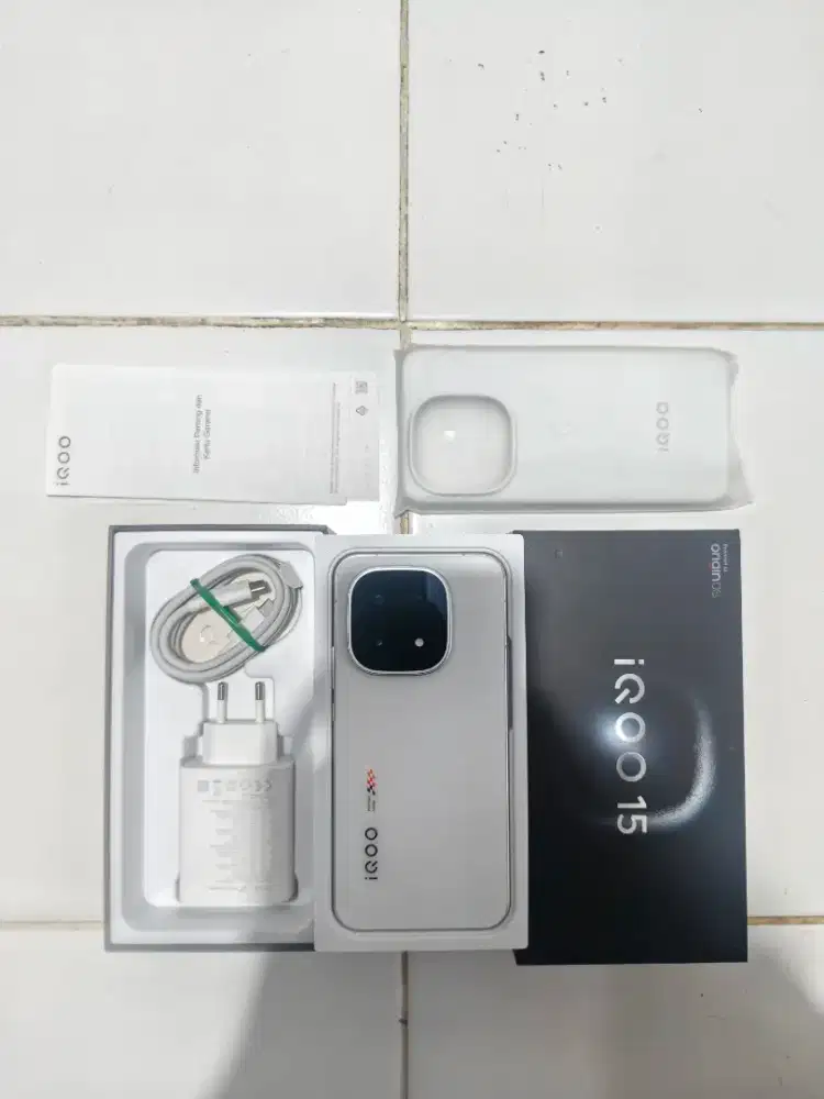 IQOO 15 16/1TB Fullset No Minus Garansi Panjang