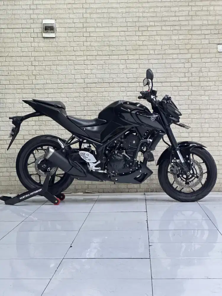 TERMURAH‼️ Yamaha New MT25 Facelift 2019 Black Favorit
- Mustika motor