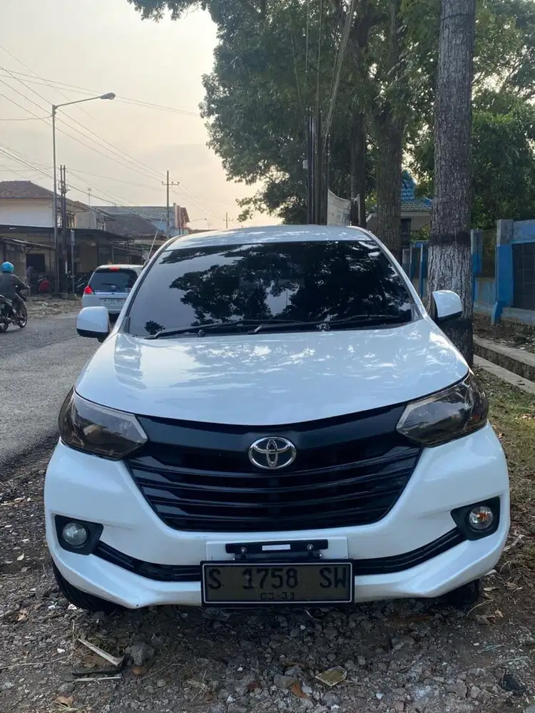 Dijual Kendaraan Pribadi