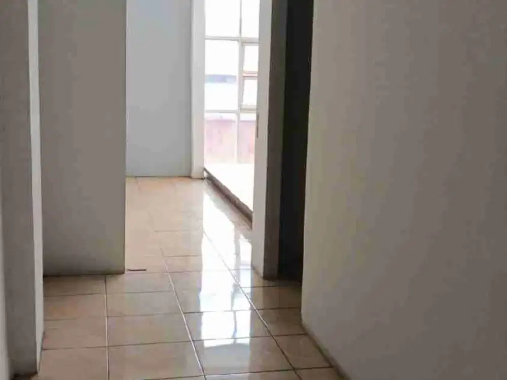 sewa murah lantai 2+3 di paskal 23 hyper square