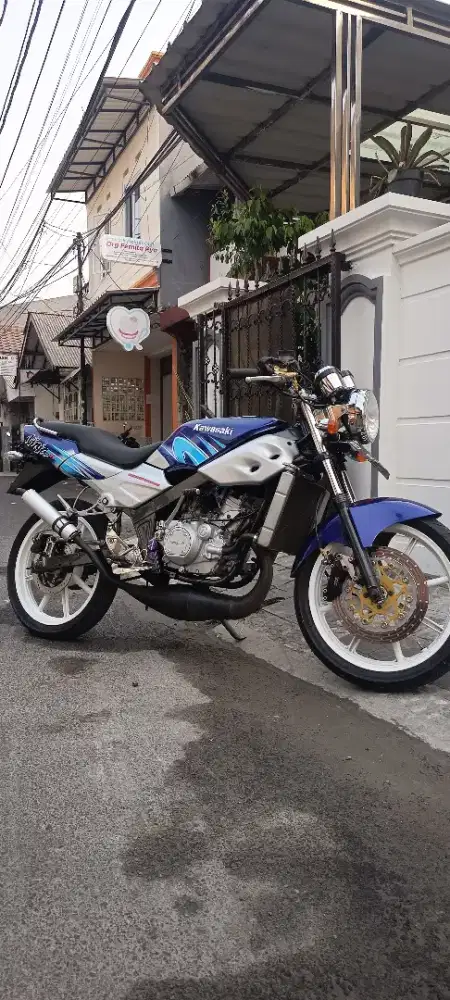 Kawasaki Ninja J/R 2004