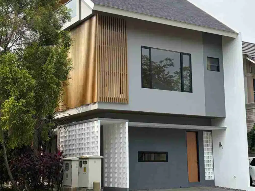 Rumah Brand New Lokasi Boulevard  Tropical Design Vanya Park BSD city