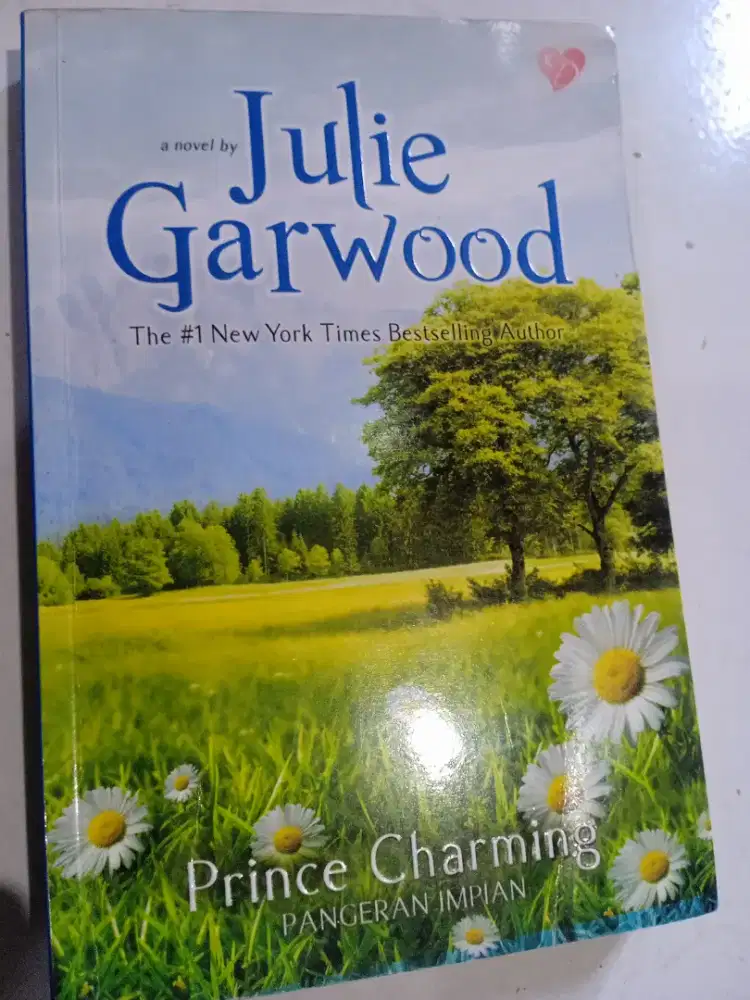Prince charming, Julie Garwood Buku translate in