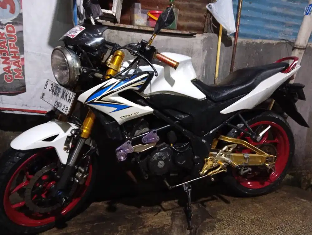 Cb150R old full modifikasi