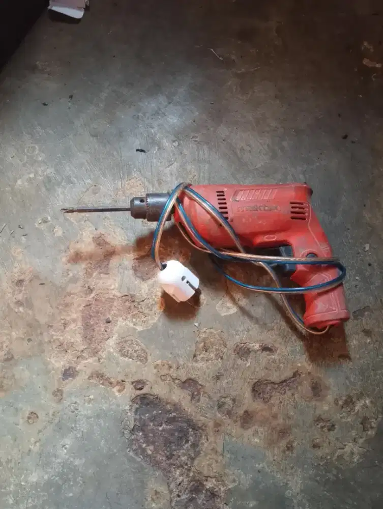 Bor makter minus udah ganti kabel yang lain aman