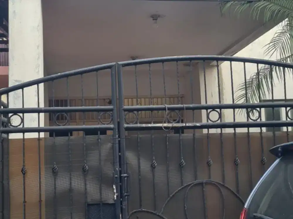 DIJUAL RUMAH BAGUS 2 LANTAI HADAP BARAT LAUT HARGA TERMURAH DI CITRA GARDEN 3
