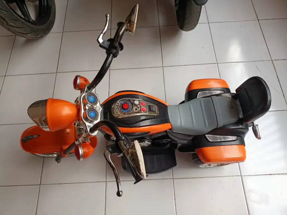 Jual motor harley mainan anak