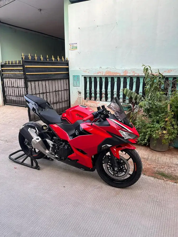 Ninja 250 fi new