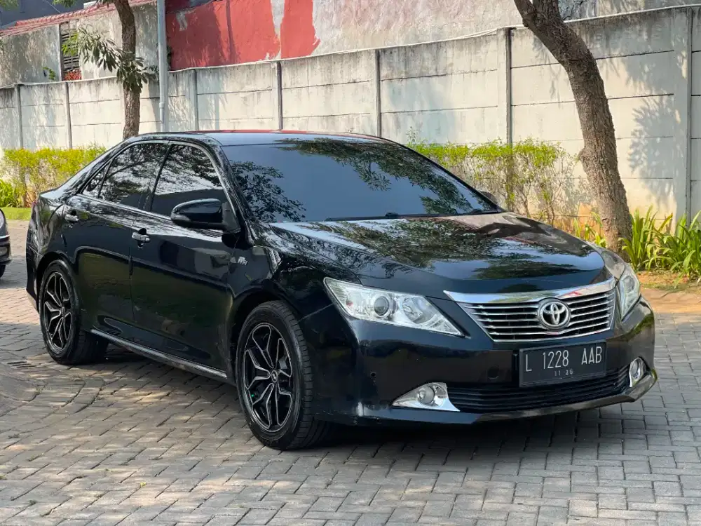 Camry 2.5 V matic KM90rb