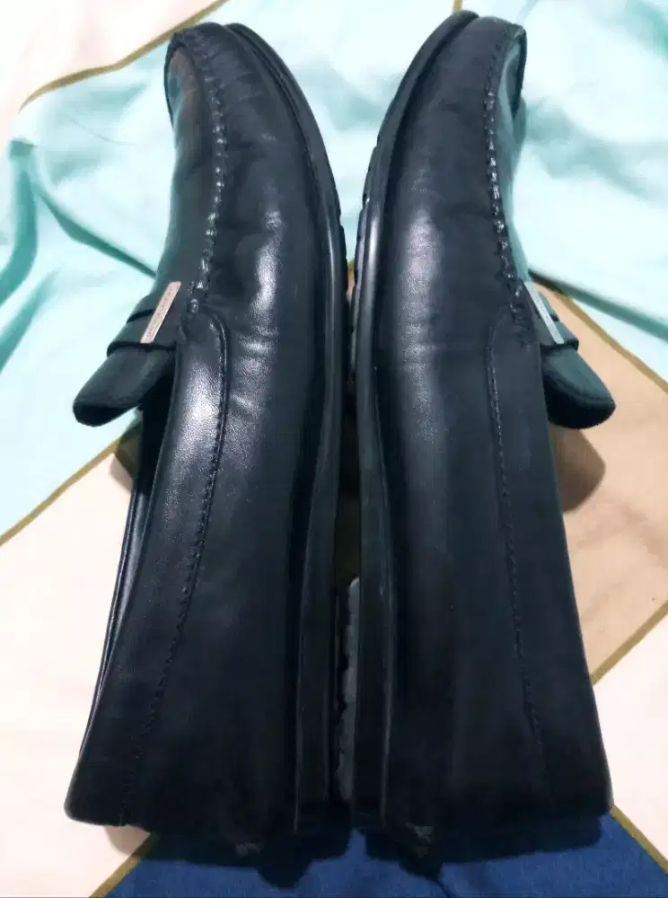 HUGO BOSS Sepatu Slip On Ori Likenew Gucci Louis Vuitton Tods Rolex