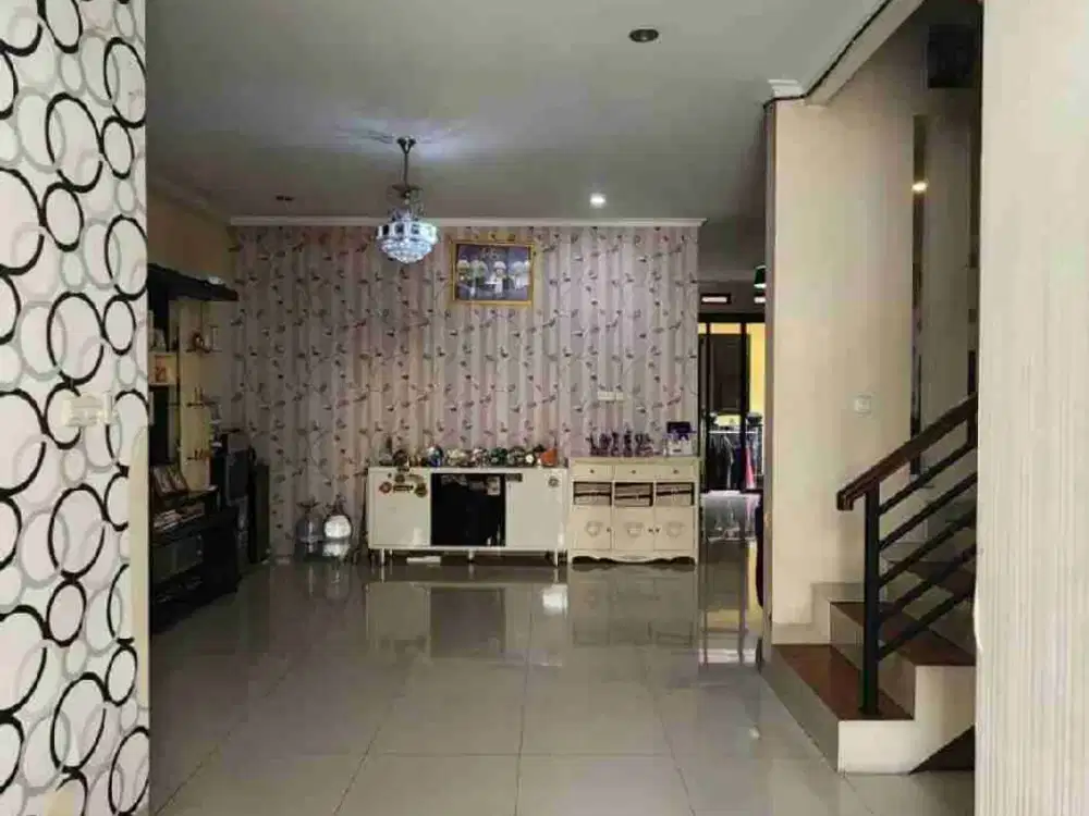 RUMAH ASRI MINIMALIS 2 LANTAI DI JATIASIH, BEKASI
