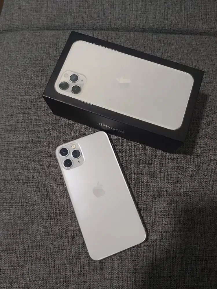 Dijual iphone 11pro inter lengkap