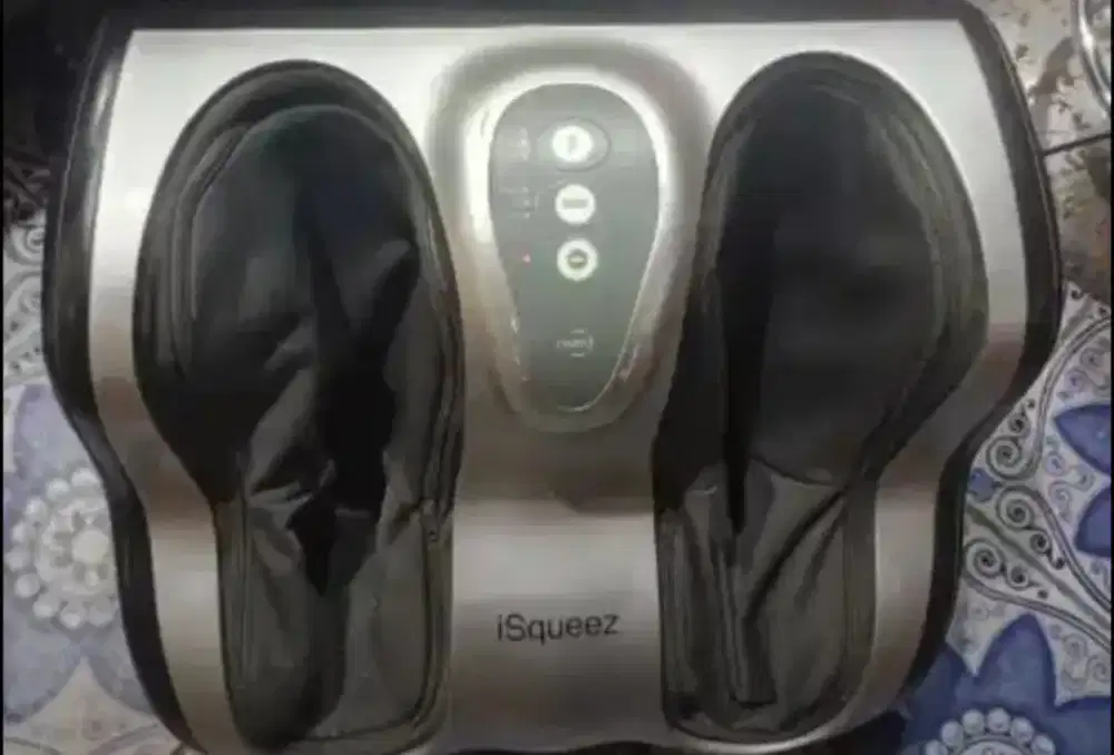 Alat pijat kaki isqueest