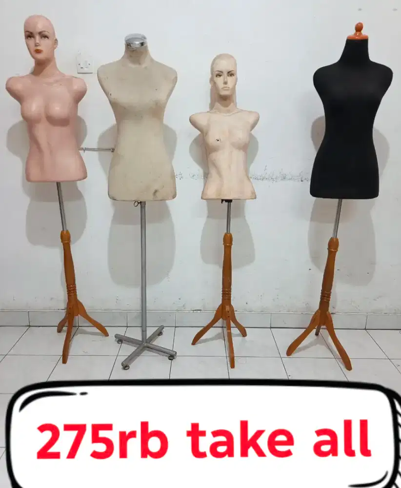 (Murah) 4 patung wanita lengkap dgn stand. 275rb dapat 4pcs