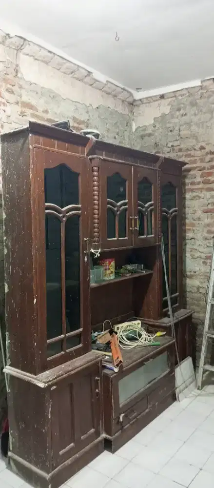 Lemari bekas bisa nego