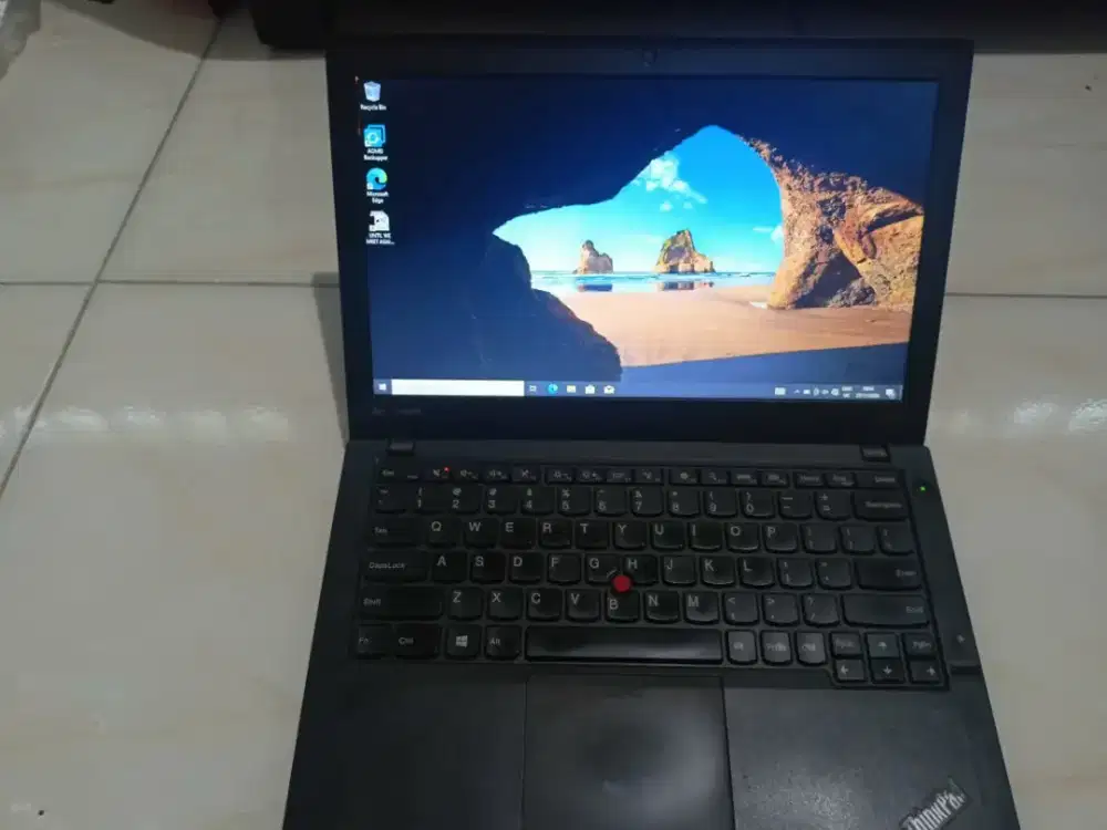 Lenovo thinkpad x240 i5 ssd 128gb ngebut