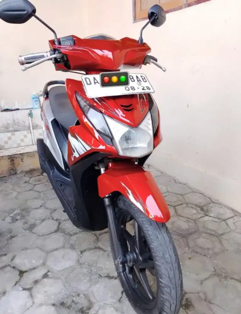 Honda Beat Merah Tahun 2013