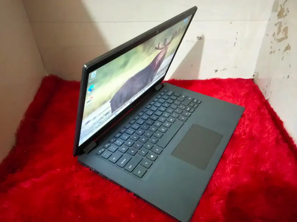 Dell latitude 3410/core i5 gen10+RAM8gb/ssd 256gb /VGA Intel uhd