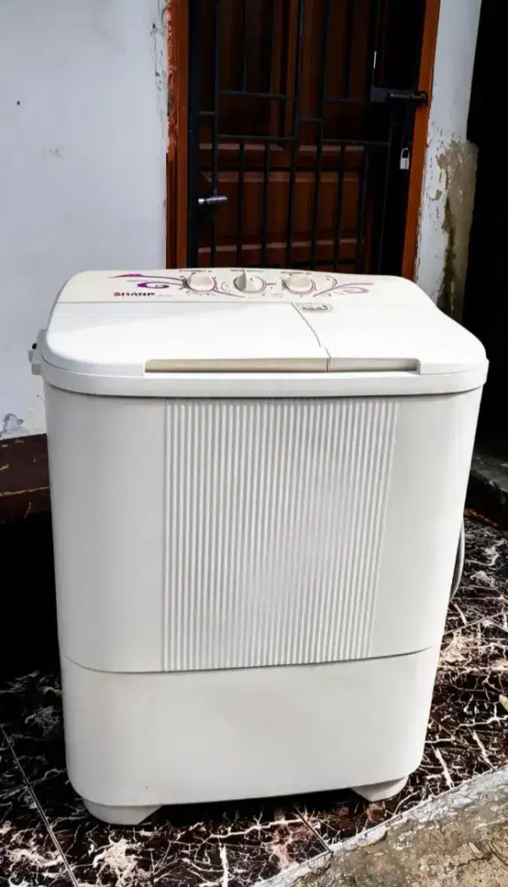 Mesin cuci sharp