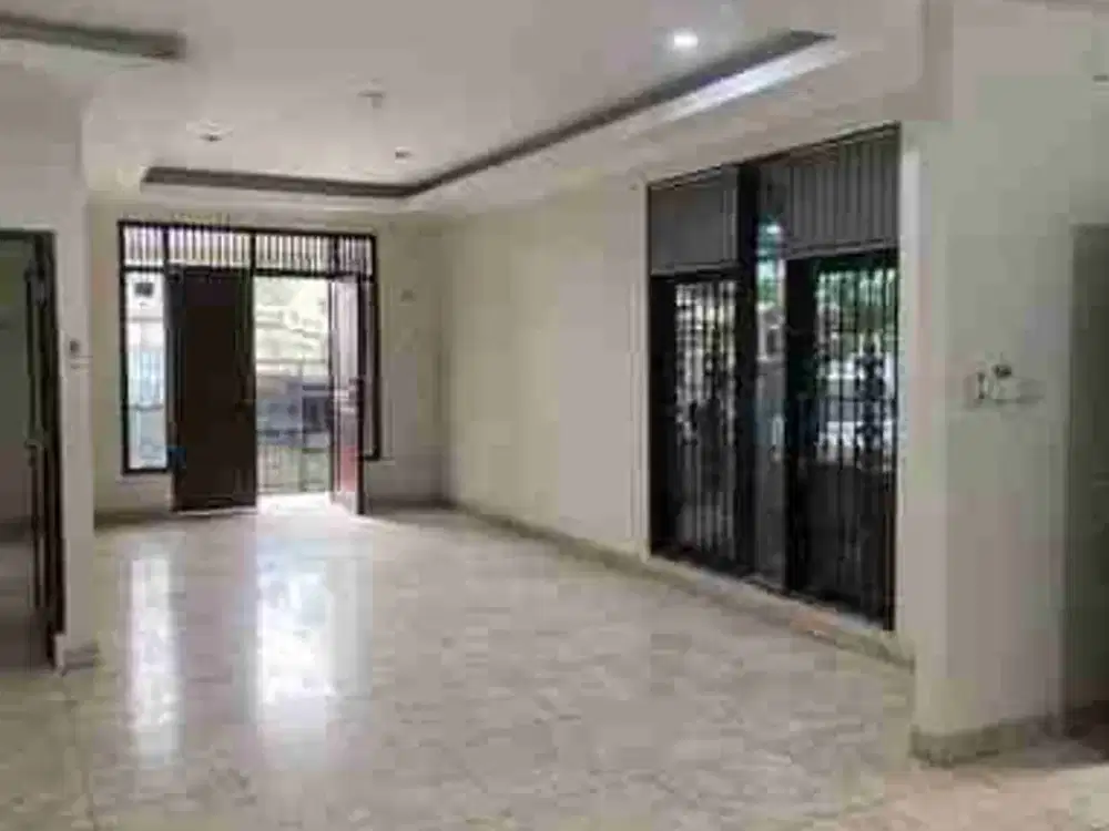 rumah Hoek tanah 190m² siap huni 
taman Buaran indah 1 duren sawit