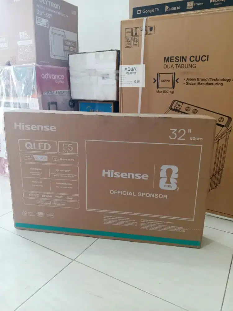 Tv Hisense 32 in smart Qled