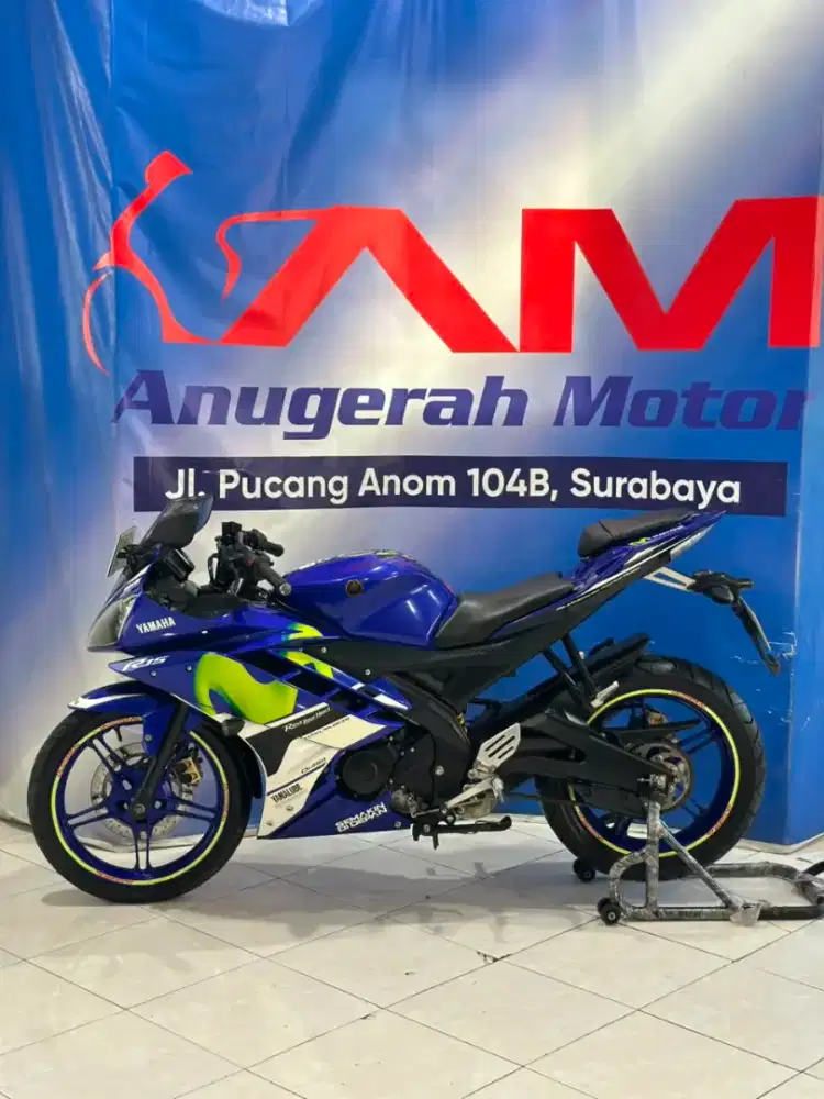 Yamaha R15 V2 tahun 2015