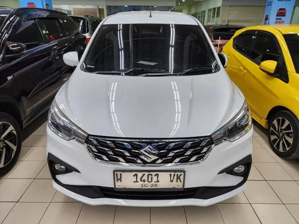 SUZUKI NEW ERTIGA 1.4 GL MATIC 2023 PUTIH SURABAYA