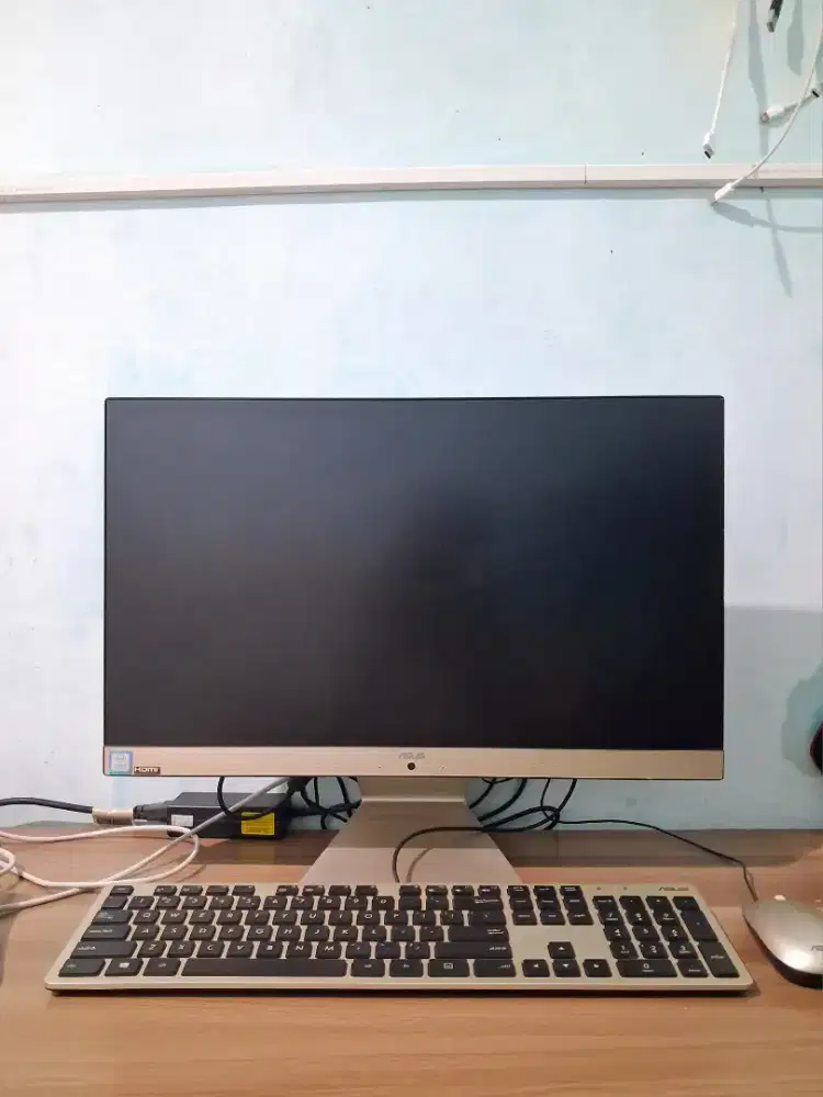All in One PC ASUS V222UA i3 Gen 6 RAM 8GB HDD 500GB