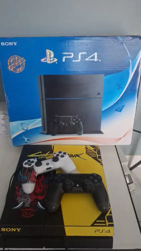 Jual PS 4 limited edition