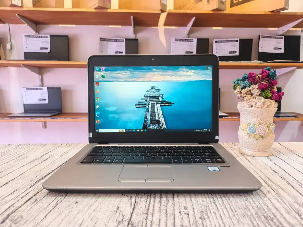 Laptop HP ELITEBOOK 820 G3 Intel Core i7-6500U Ram 8GB
