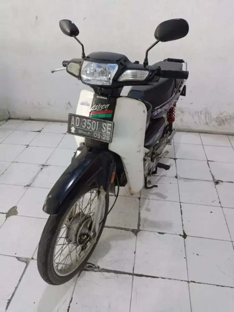 honda grand hitam 1995
