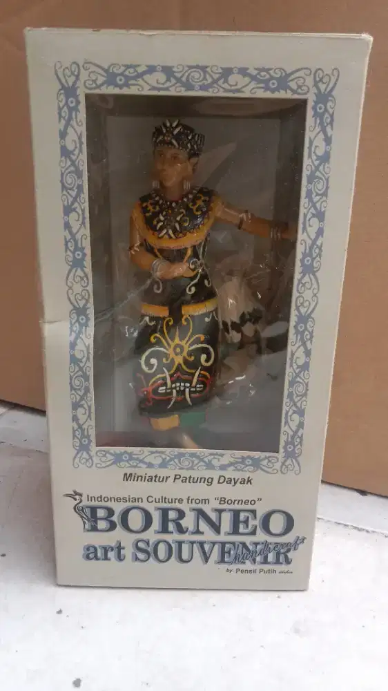Figure statik tradisional dayak