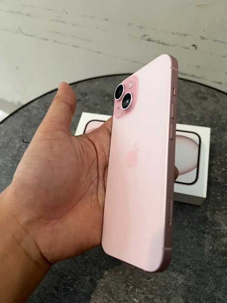Iphone 15 Pink 128gb ex IBox resmi mulus