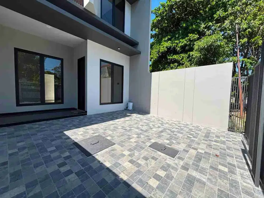 RUMAH BARU HIGH SPEC MINIMALIS SURABAYA ROW LEBAR