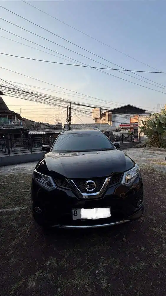 Nissan X-Trail 2015 Bensin