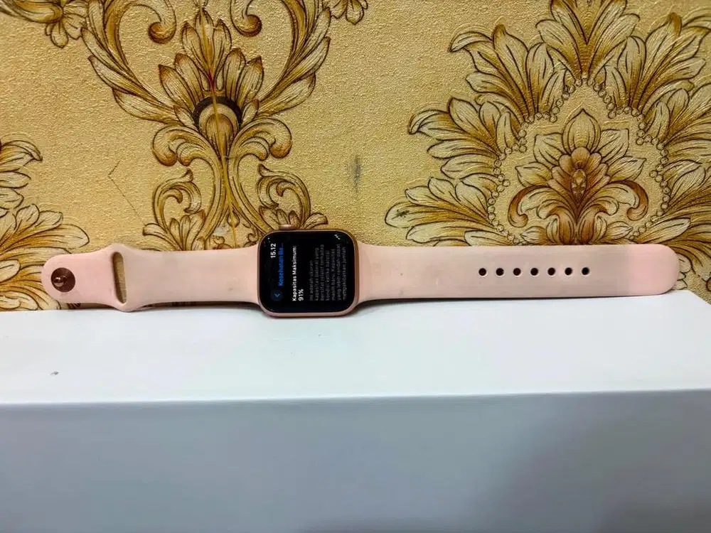 apple watch seri 4,ukuran 40mm