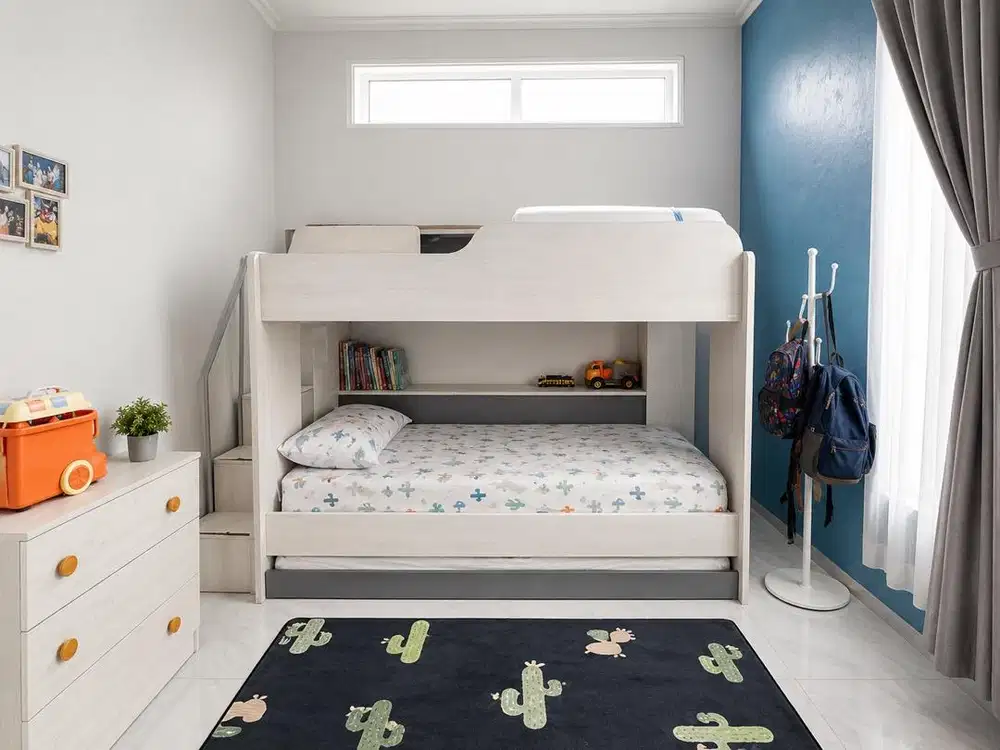 Bunkbed Anak Informa Pascal Triple (100x200 cm)