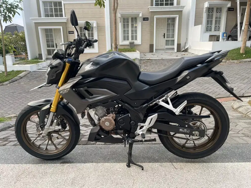 Honda CB150R StreetFire 2022