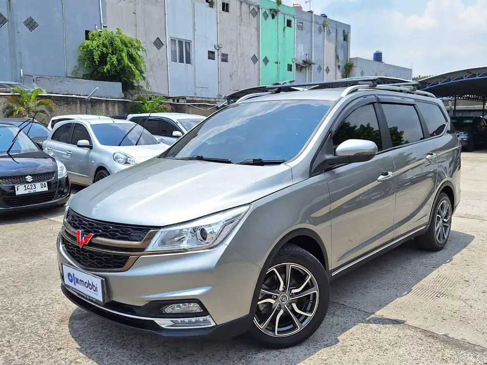 DP RENDAH - Wuling Cortez 1.5 CT Bensin-MT 2019