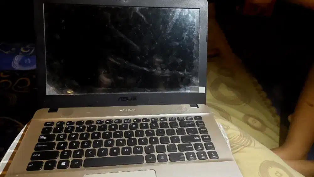 Dijual Asus A407MA