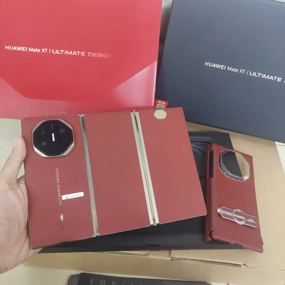 Huawei Mate Xt Ultimate Design 16/1Tb Second Resmi Mulus