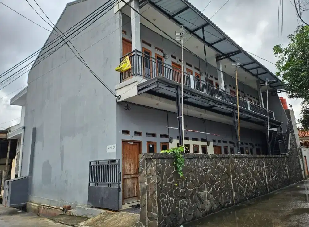 Dijual cepat! Kontrakan 10 pintu full furnished dapat 5-7 juta per bln
