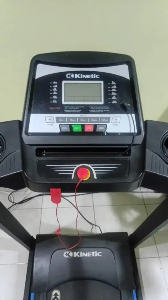 Dijual Treadmill merk Kinetic