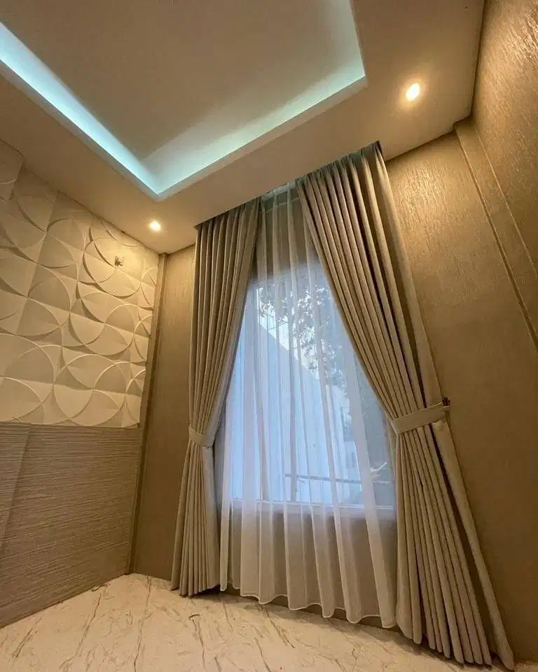 Jasa tukang pasang gorden model terbaru gorden blackout gorden kantor