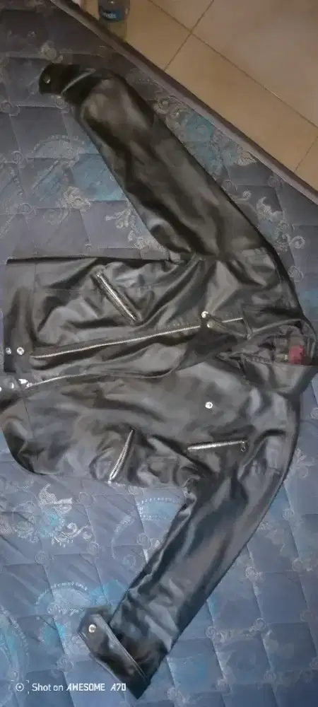 Jaket kulit buat motoran