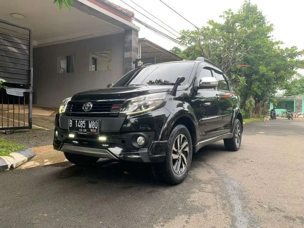 (ISTIMEWA) Low KM Toyota Rush TRD Sportivo 2016 bulan 12