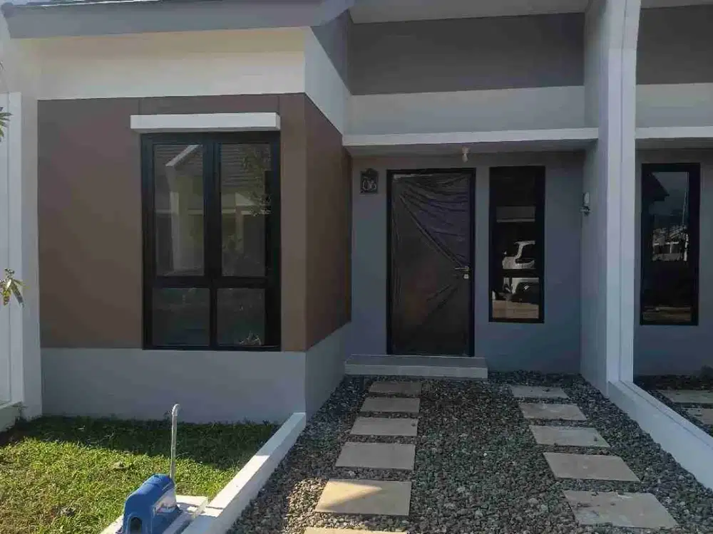 Disewakan rumah baru di Podomoro Park